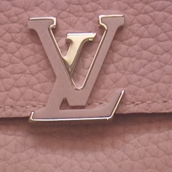 SOLD SOLD!Brand New! LV Capucines Trifold Compact Wallet Magnolia Pink (Full In) - Picture 9 of 10